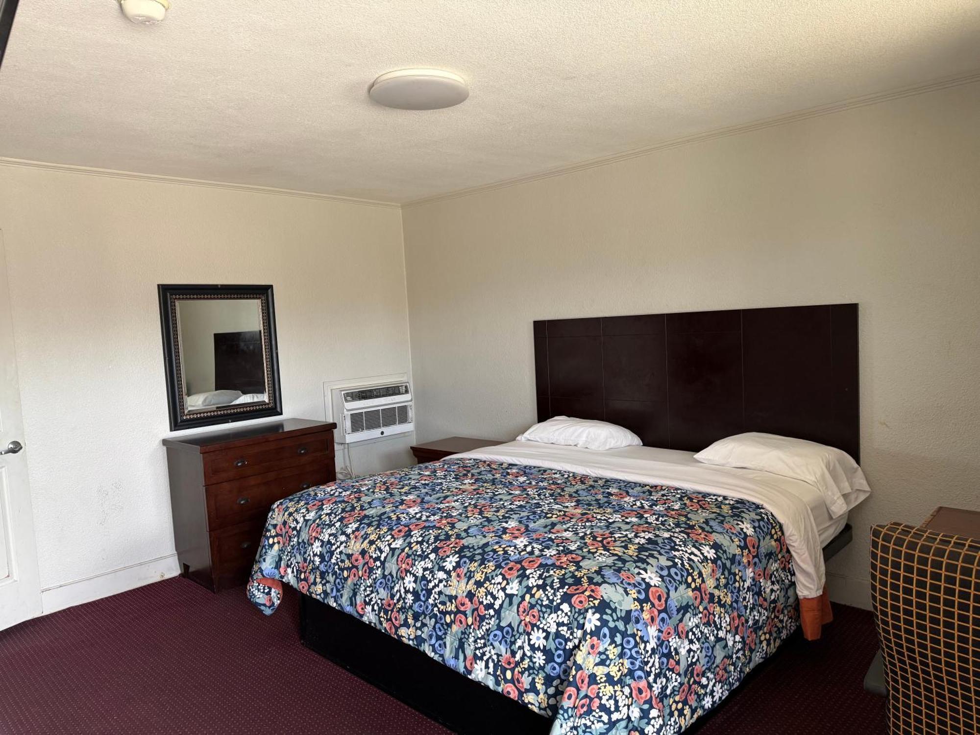 Budget Inn Monroe Eksteriør bilde